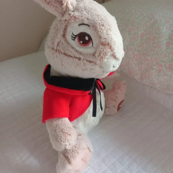 Peter Rabbit Plushie - Picture 8 of 10